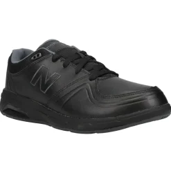 813 v1 Walking Shoes