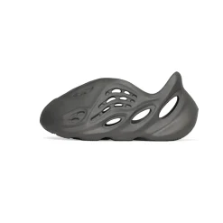 Adidas Yeezy Foam RNR Slip On Sandals (Little Kid-Big Kid)
