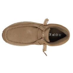 Clearcut Round Toe Chukka Boots