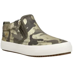 Crest Lug Camouflaged Chukka Sneakers
