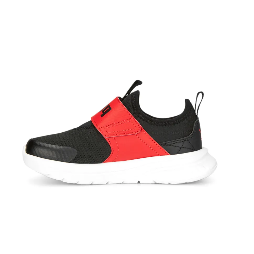 Evolve Slip On Sneakers (Little Kid)