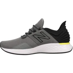 Fresh Foam ROAV Running Shoes