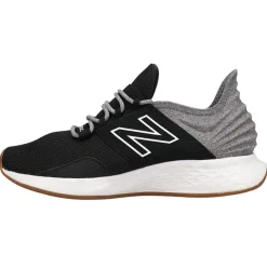 Fresh Foam ROAV Running Shoes