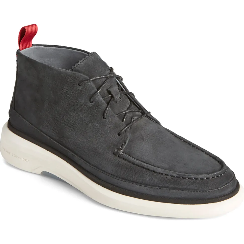 Gold Cup Commodore Plushwave Round Toe Chukka Boots