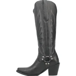 Heavens to Betsy Embroidered Snip Toe Cowboy Boots
