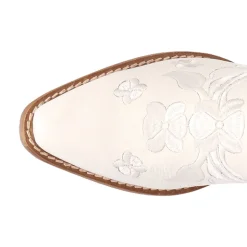 Sweetheart Floral Embroidered Snip Toe Pull On Cowboy Booties
