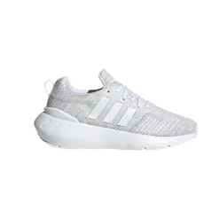 Swift Run 22 Running Shoes (Big Kid)