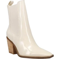 Tevin Round Toe Chelsea Booties