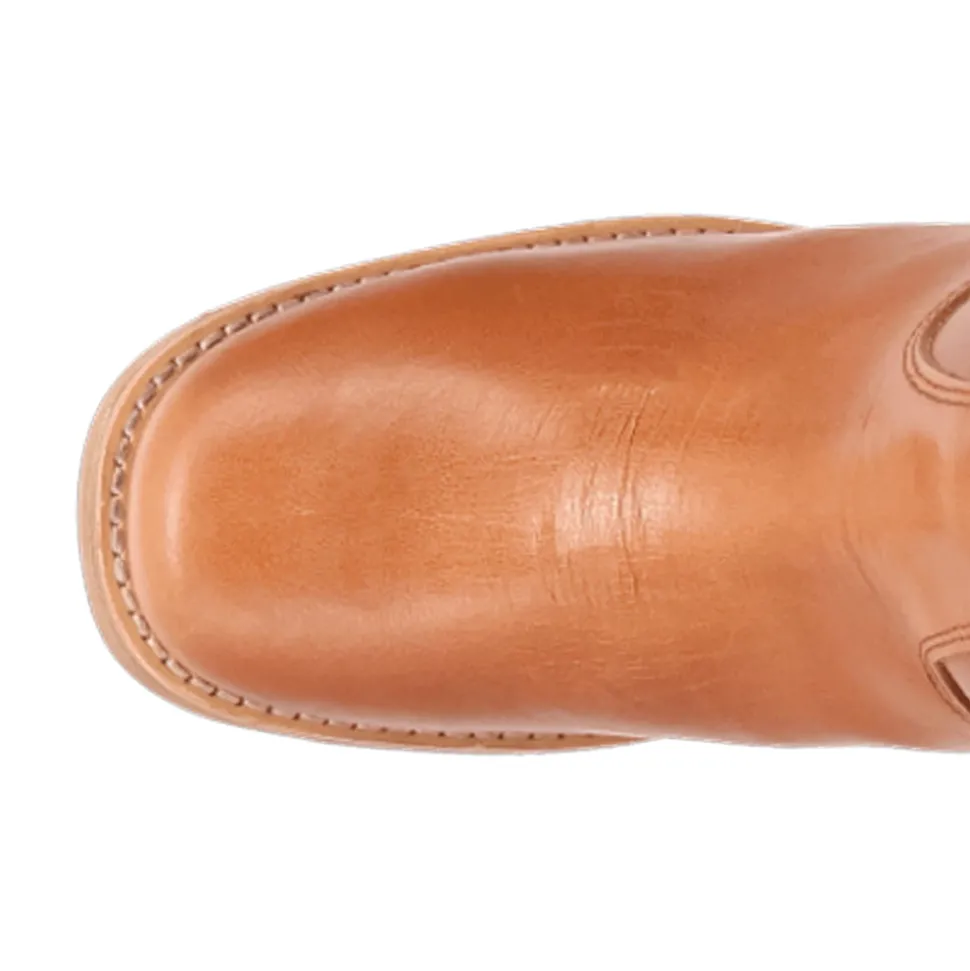 Vagabond Round Toe Pull On Boots