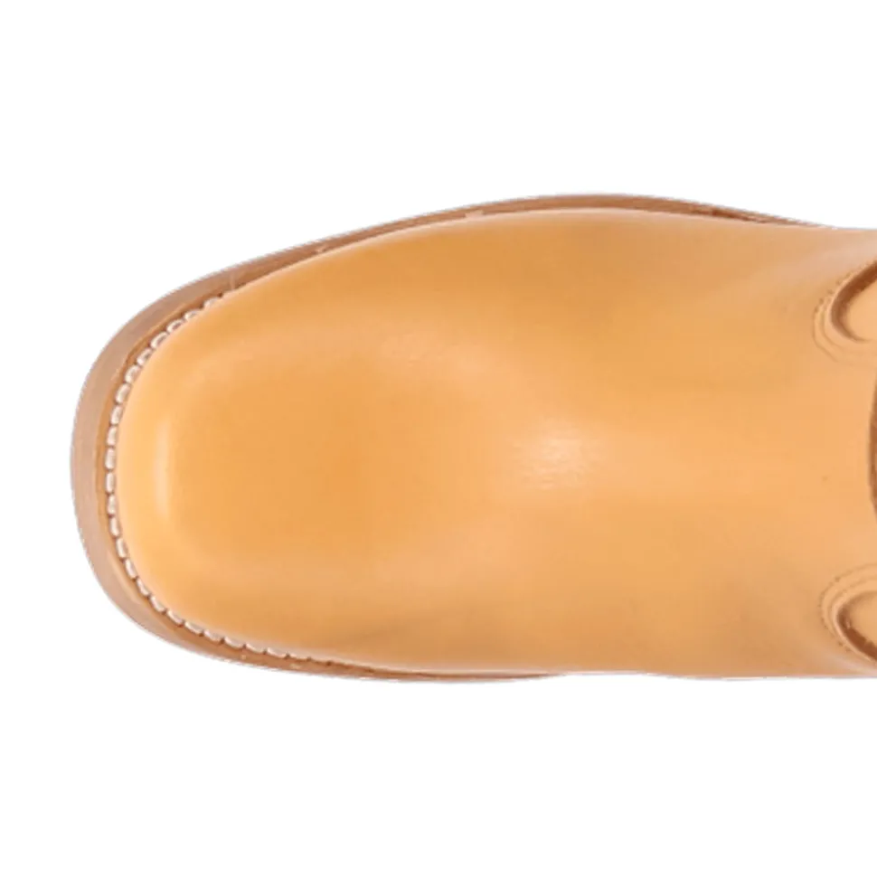 Vagabond Round Toe Pull On Boots