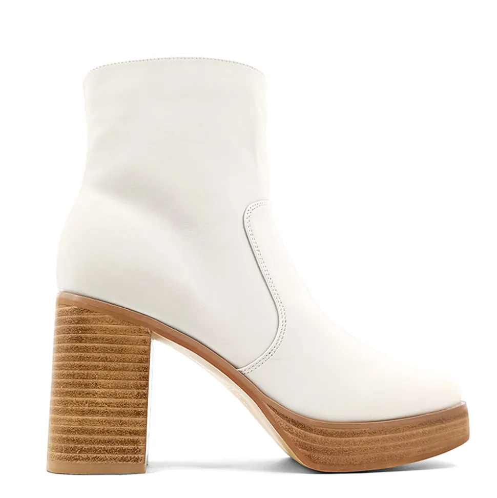 Vernita Round Toe Platform Zippered Boots