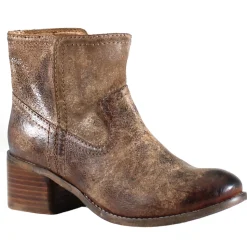 Walnut Grove Round Toe Pull On Booties