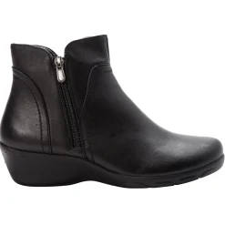 Waverly Round Toe Wedge Zippered Booties