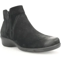 Waverly Round Toe Wedge Zippered Booties