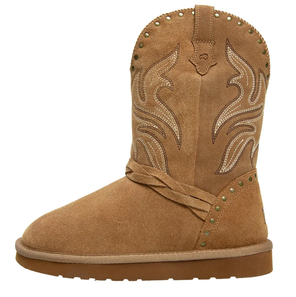 Wrangler Embroidered Studded Round Toe Pull On Boots